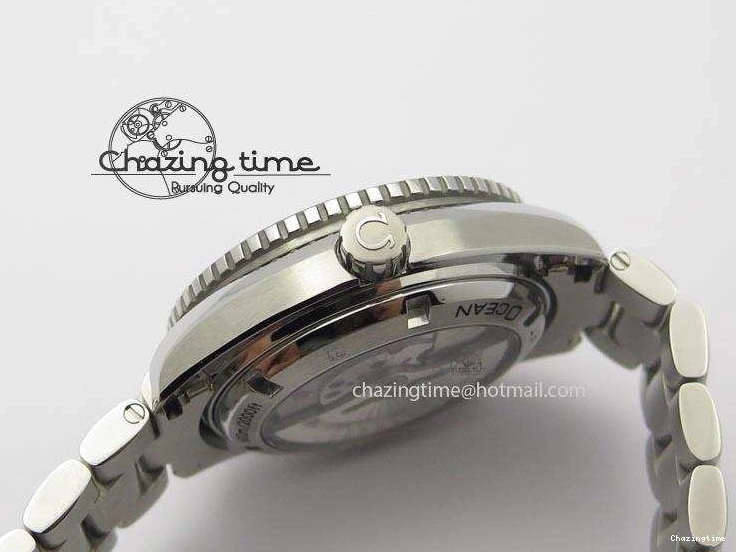 0820 FlexibleFit Planet Ocean SS Bp Maker 45mm Orange Bezel On SS Bracelet A 8216
